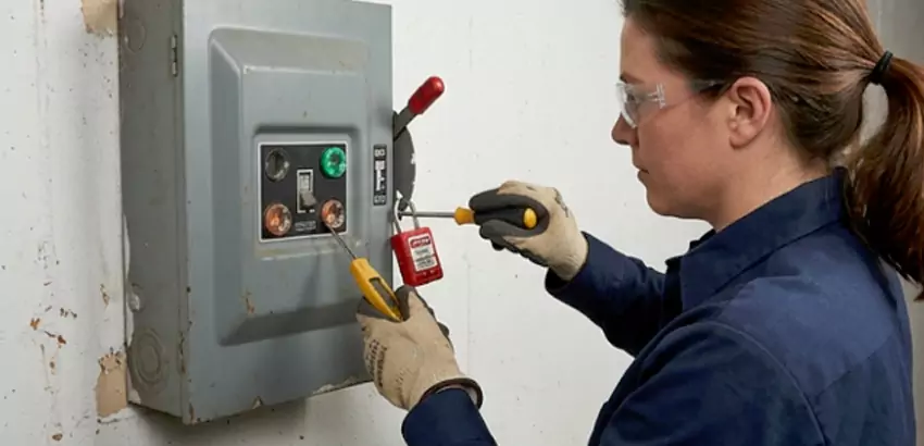Motion Sensor Light Switch Replacement in Peachtree Corners