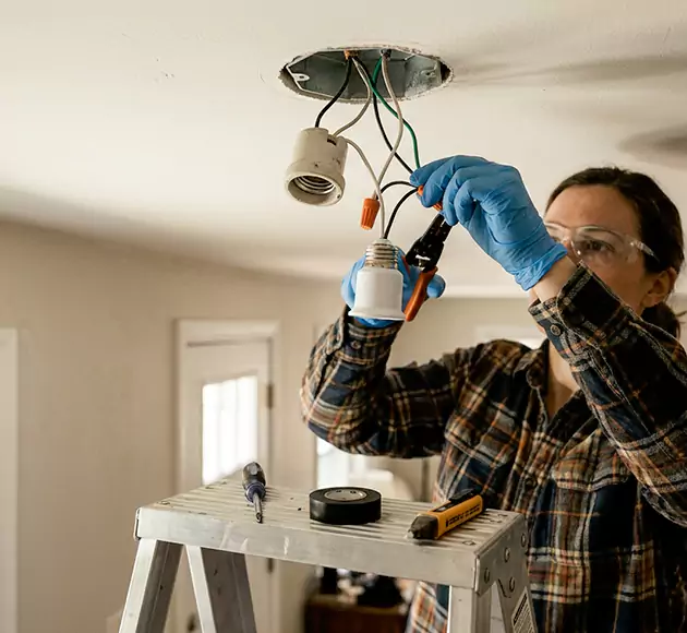 Professional Light Socket Replacement: Your Local Fixture Repair Team in Peachtree Corners, GA